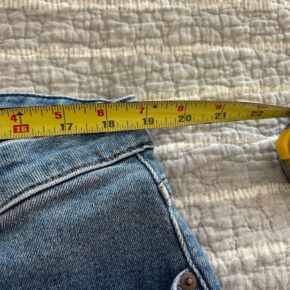 Ava & Viv Button Fly Denim Shorts size 18w plus stretch comfort - Picture 2 of 6